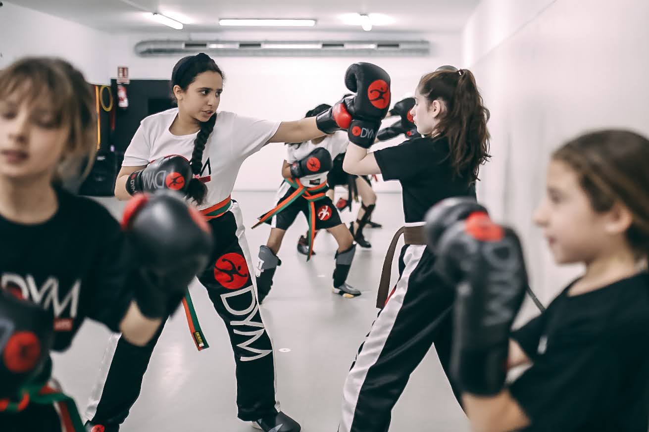 Alumnos en una clase de boxeo en Vilafranca del Penedès