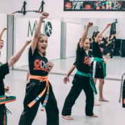 Tus hijos aumentarán su confianza y segurdidad con Karate para niños en sitges